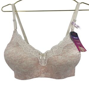 ✨NWT Maidenform Wireless Lift and Support Convertible Straps Size 40D